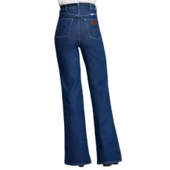 Wrangler Modern Women'sWanderer 622 High Rise Flare Jean In Ski Patrol